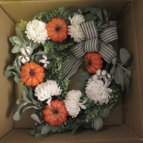New Grandin Road 24" Farmhouse Pumpkin Floral Halloween Fall Wreath HTF Sold Out - Picture 4 of 14